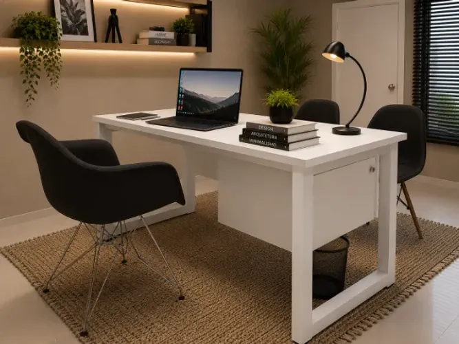 Mesa de Escritório Delluxe. Em Madeira Maciça: Com Armário. 100cm x 50cm x 74cm.