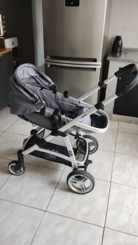 Carrinho mais BB conforto 