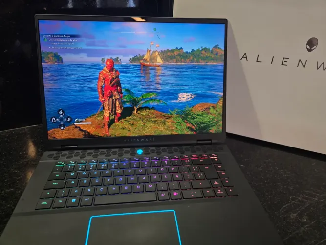 Notebook Gamer Alienware M16 R2 RTX 4070 + Ultra 9 + 32GB RAM + QHD+ 240Hz