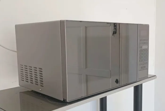 Micro-ondas Espelhado e inox 110v