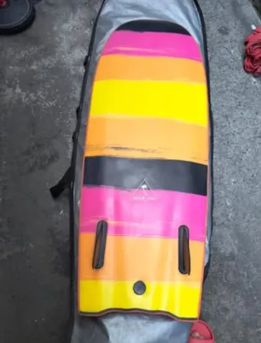 Prancha Beater - CatchSurf - veio da Califórnia , totalmente divertida