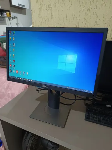 Monitor Dell de 19 polegadas 