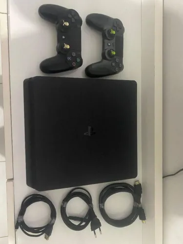 PS4 slim