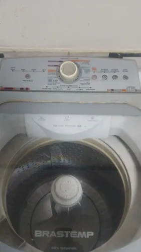 Máquina de lavar roupa Brastemp de 11 quilos