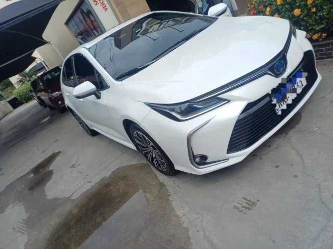 Toyota Corolla Altis Prem. Hybrid 1.8 Flex AUT 2023