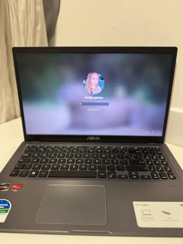 ? NOTEBOOK ASUS VIVOBOOK - RÁPIDO E PRONTO PRA USO!