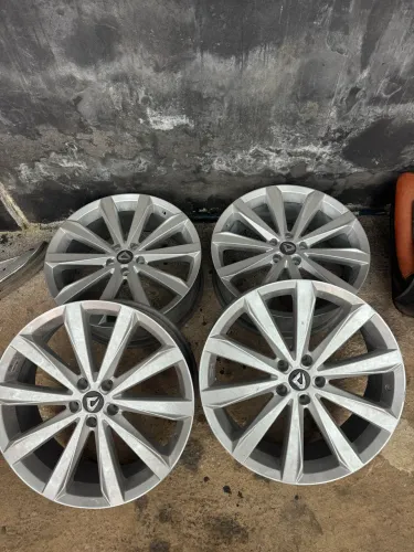 Roda Aro 20 Volcano 5x114
