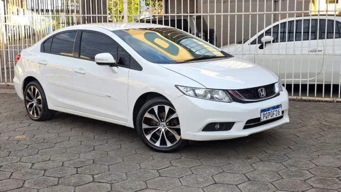 Honda Civic Sedan LXR 2.0 Flexone 16V Aut. 4P 2016