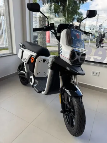 Moto Eletrica 1000w - Yadea GFX6 - NOVA
