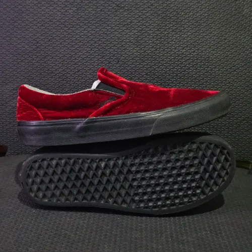 Tênis Vans 38 Slip On Veludo Vermelho Vinho Preto
