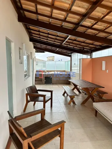Cobertura em condomínio fechado pé na areia, Ilhéus, BA