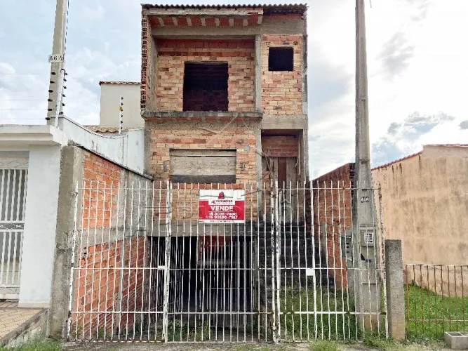 CASA,3 Dormitorio(s) bairro Prestes de Barros