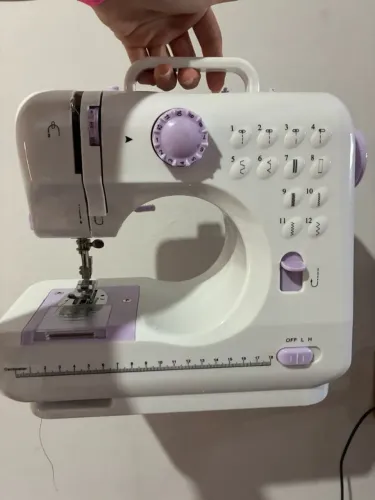 MINI MÁQUINA DE COSTURA