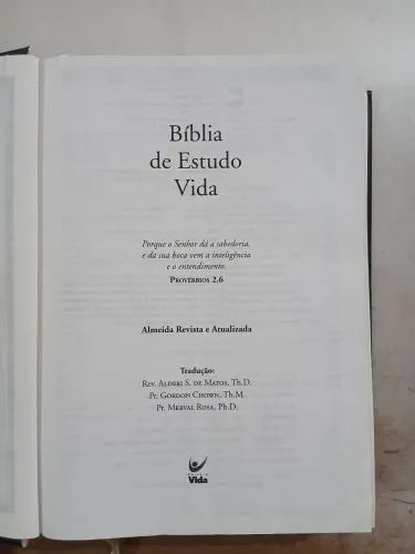 Biblia de estudo vida