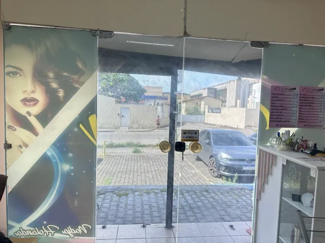 Vendo porta de vidro,completa.
