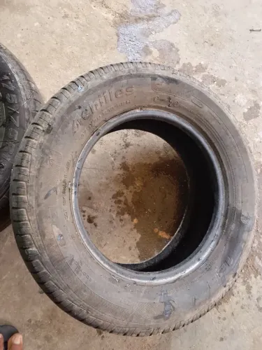 Vendo pneus aro 13