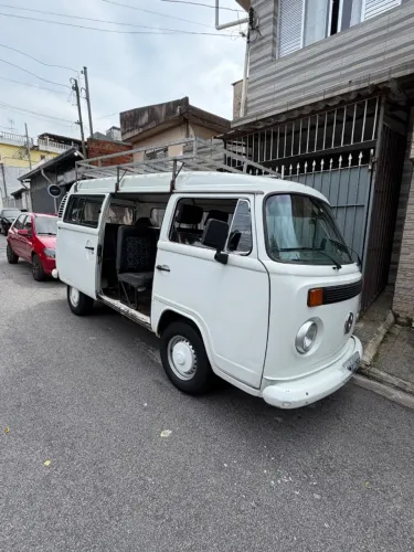 Volkswagen Kombi Standard/ Luxo/ Serie Prata 2000