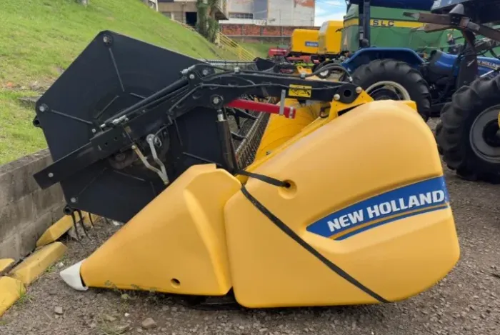 Plataforma de corte New Holland
