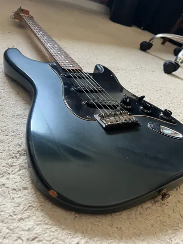 Guitarra Fender Stratocaster Mexicana