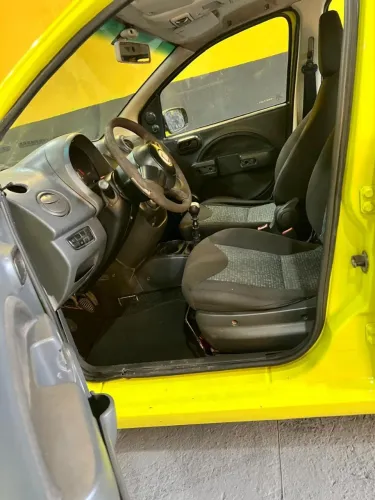 Vendo urgente esse Fiat uno na promissória
