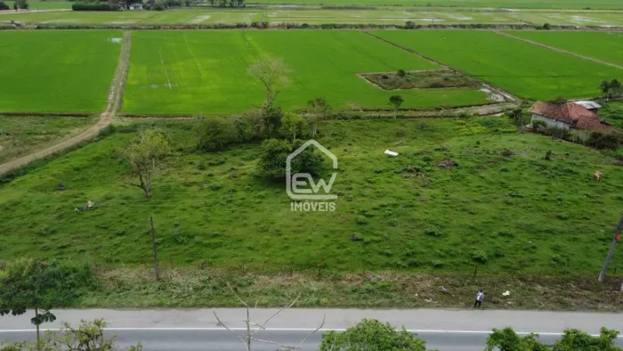 Terreno com 2.242,78m² em Massaranduba, SC