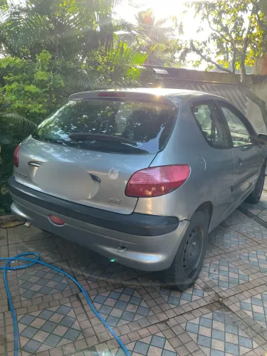 VENDO CARRO