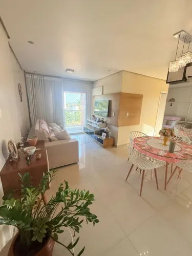 Condomínio View Club & Home 81m² c/ 3 Quartos sendo 1 Suíte Modulados e Climatizado