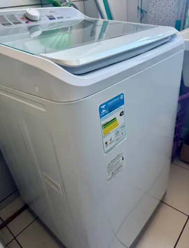 Máquina de lavar Panasonic 14kgs muito nova