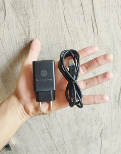 Carregador turbo Motorola tipo c