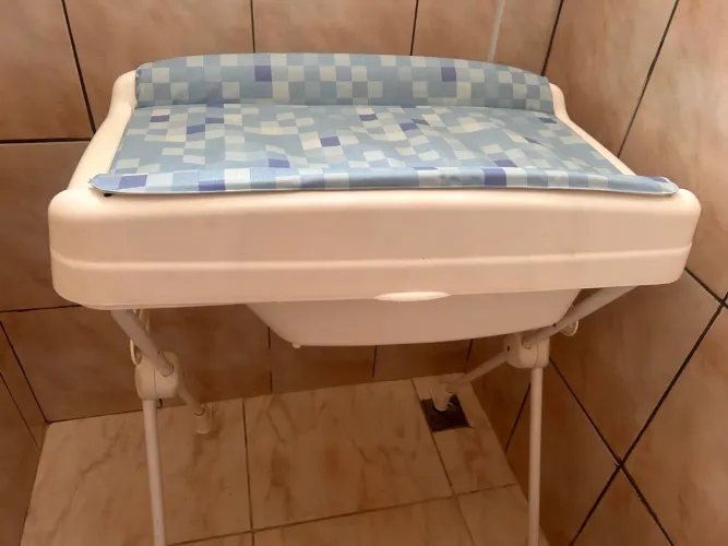 Banheira Burigotto azul