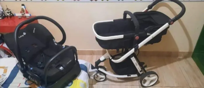 Carrinho safety 1st mobi (Carrinho + bebê conforto + base)