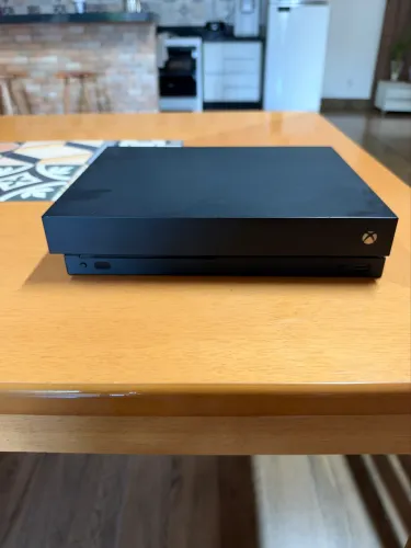 Console Xbox One X 1TB - Excelente Estado + Controle Original
