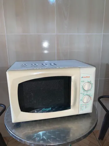 Microondas Consul - 18 litros 