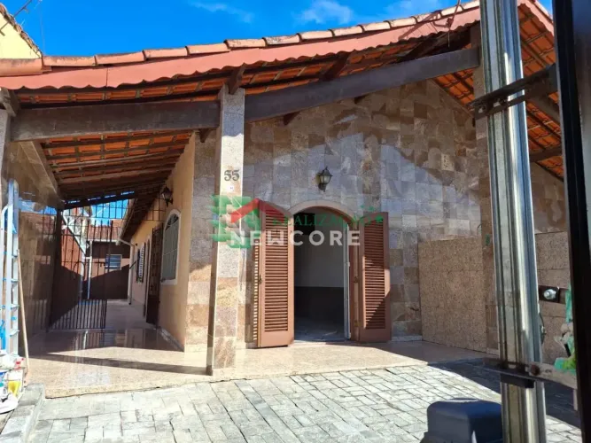 Casa em Rua Jacarei - Cibratel II - Itanhaém/SP