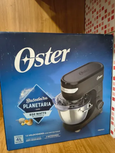 Batedeira Planetária Oster
