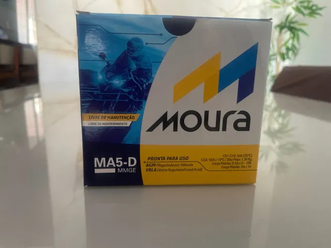 Bateria de moto MA5D- Nova e garantia
