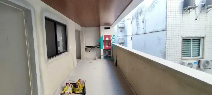 Recreio dos Bandeirantes | Apartamento 3 quartos, sendo 1 suite