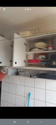 Vendo armário de parede pequeno