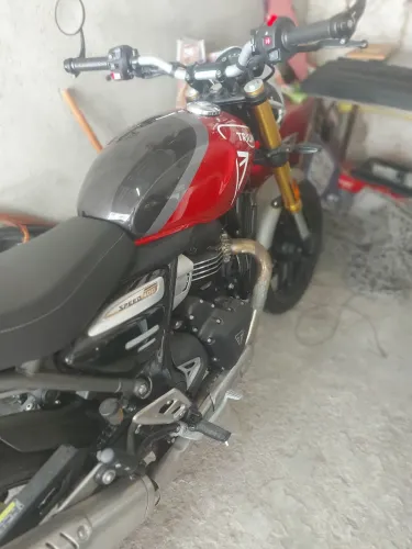 Triumph Speed 400 2025 de Garagem
