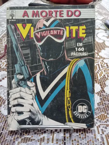 HQ vintage formatinho Abril jovem "a morte do vigilante# Dc comics especial 