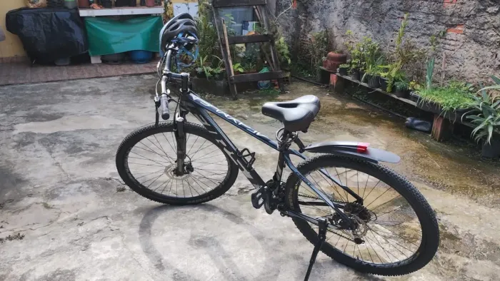 Bicicleta aro 29 Shimano de fibra de carbono freio a disco e a óleo dianteiro e traseiro 