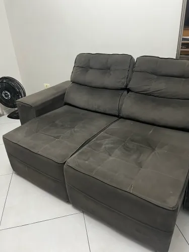 Sofá Retrátil e reclinável
