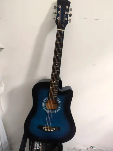 Vendo violão novinho em ótimo estado para iniciantes