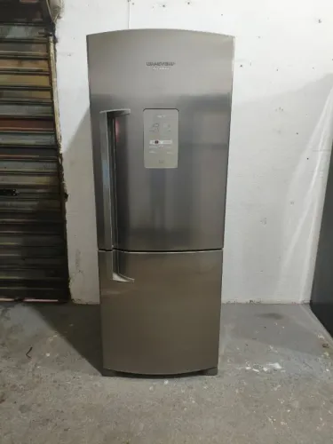 Geladeira Brastemp ative INVERSE 428litros Frost Free