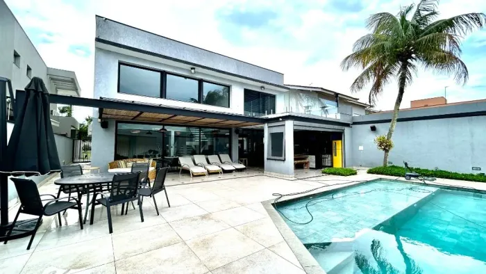 Casa á venda e aluguel - Acapulco - Guarujá/SP