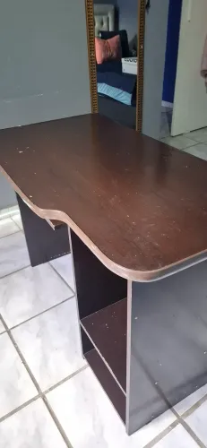 Mesa De Escritório