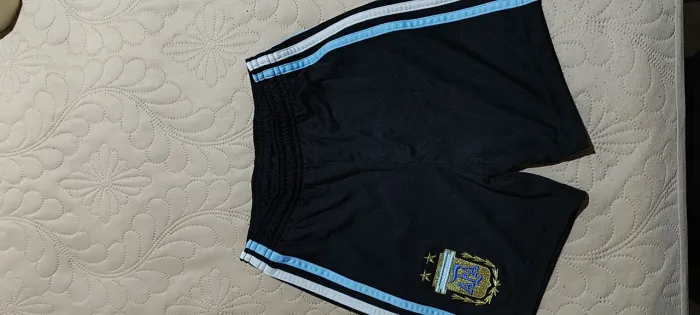 Shorts Adidas seleção Argentina infantil