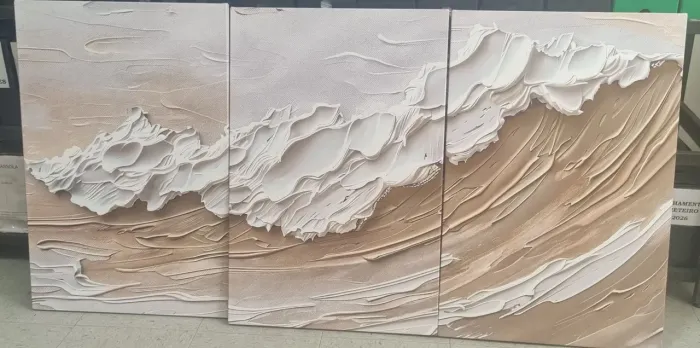 Vendo quadro decorativo, impressão em tela, em tons neutros - novo - 3 peças 75 X 50 cm