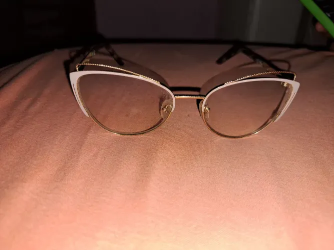 Armação de oculos feminina gatinho