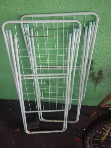 Varal de chão 